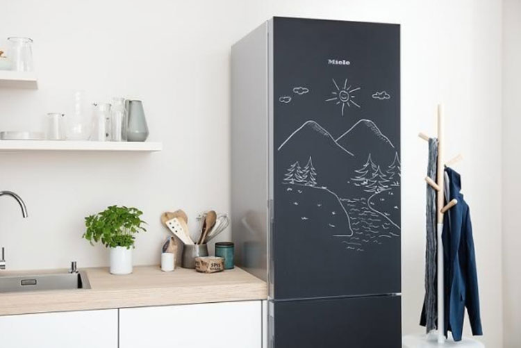 Холодильник Miele Blackboard