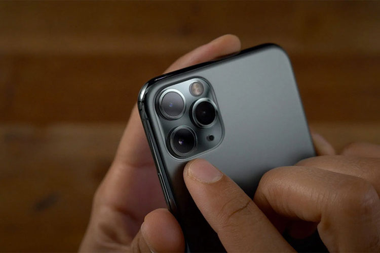 Фотокамера смартфона Apple