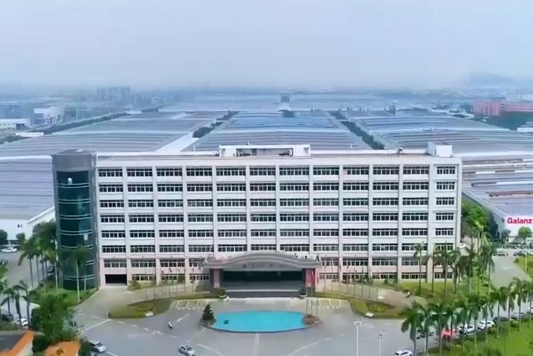 Завод Galanz в Китае