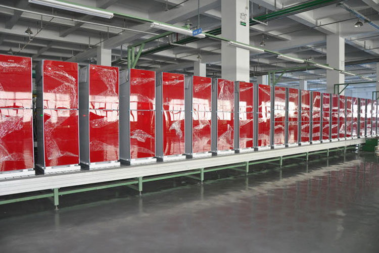 Готовая продукция на заводе Magic Appliance Corporation