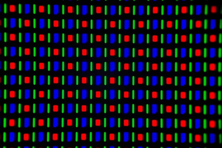 AMOLED дисплей